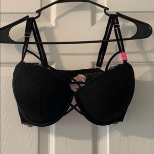 Victoria’s Secret Pink Black Bra - NEW
